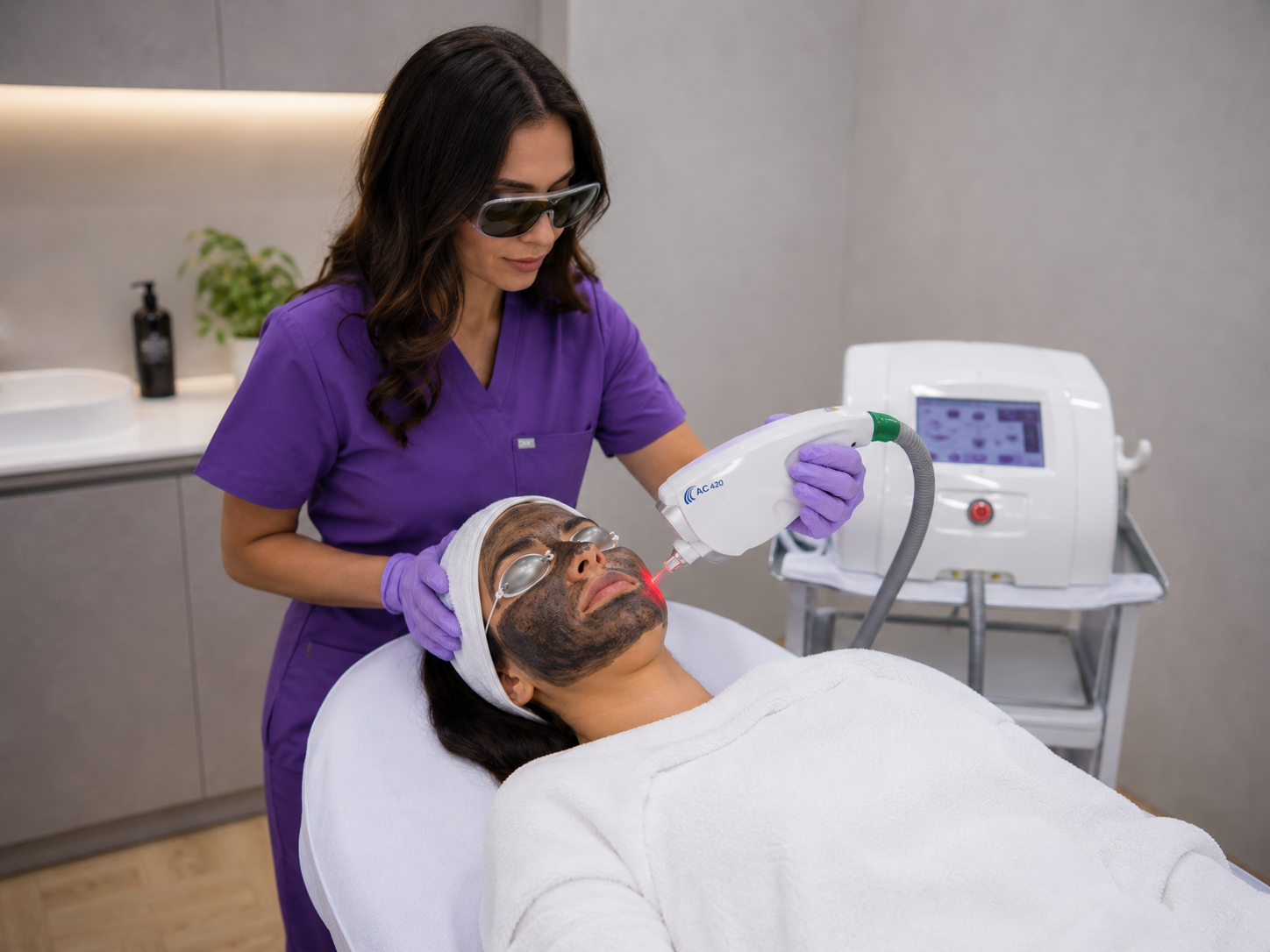 Hollywood peel carbon mask — Elite Laser Services